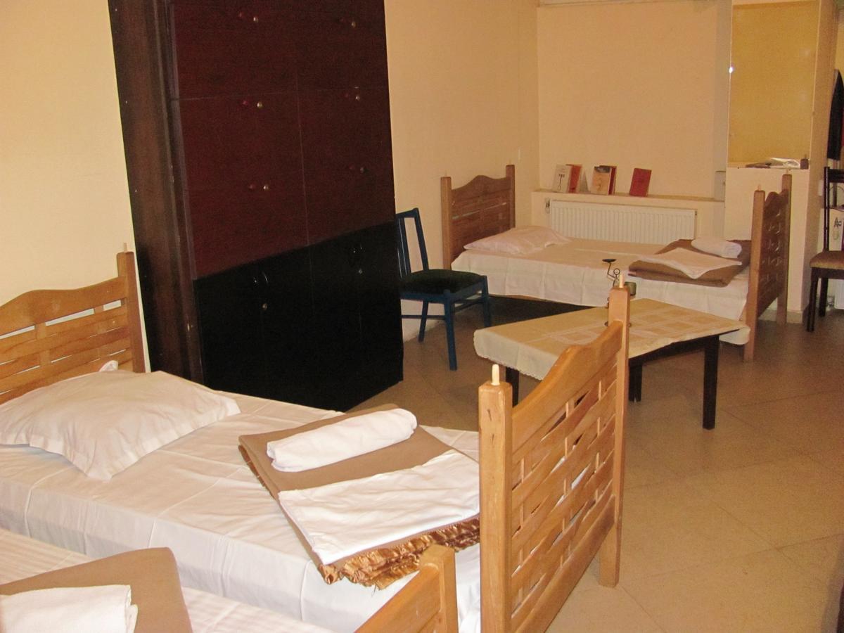 Lucky Travelers Room Tiflis Exterior foto