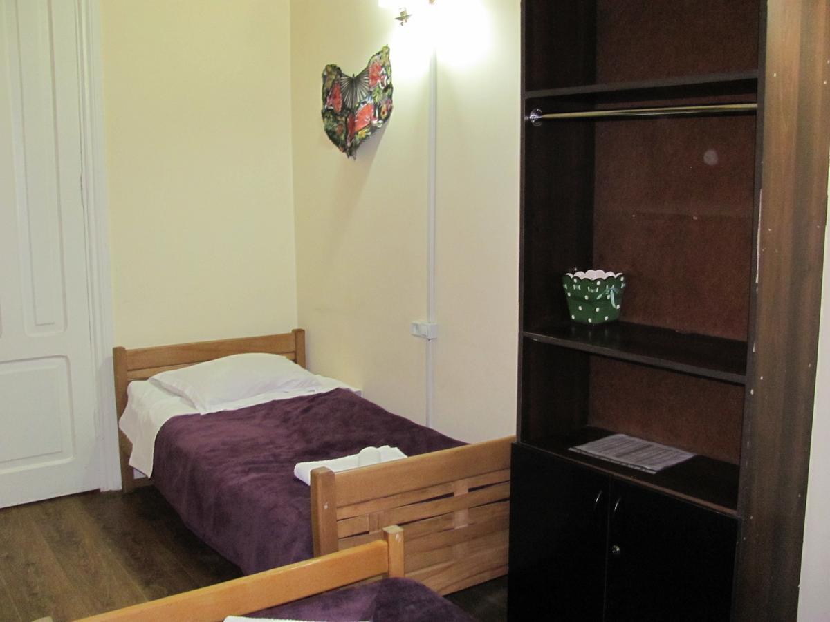 Lucky Travelers Room Tiflis Exterior foto
