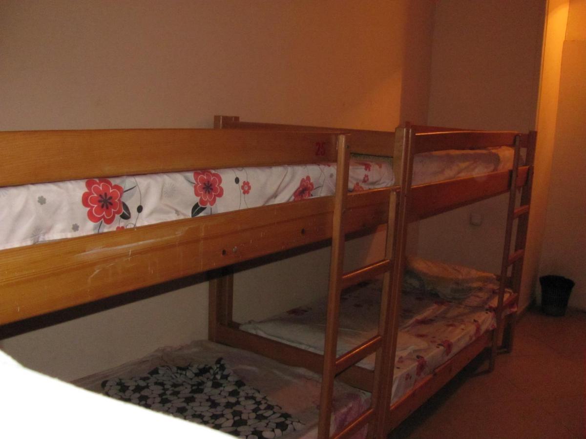 Lucky Travelers Room Tiflis Habitación foto